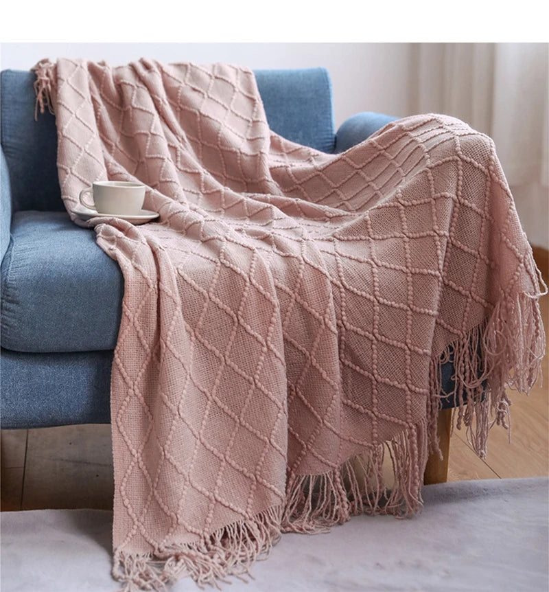 Jeté décorative en maille texturée avec franges