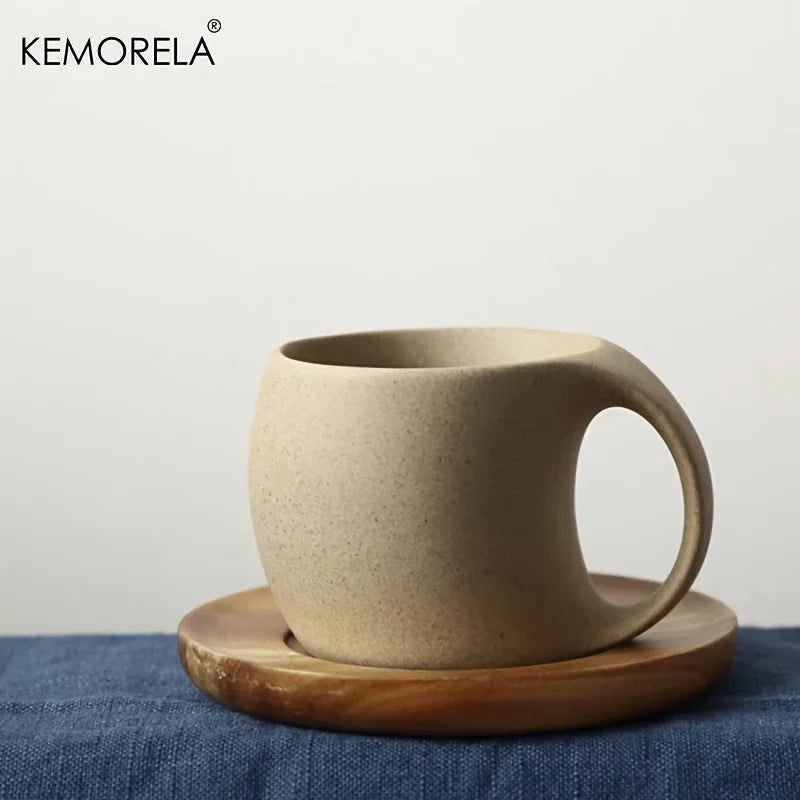 Tasse en céramique artisanale avec soucoupe en bois - 220ml