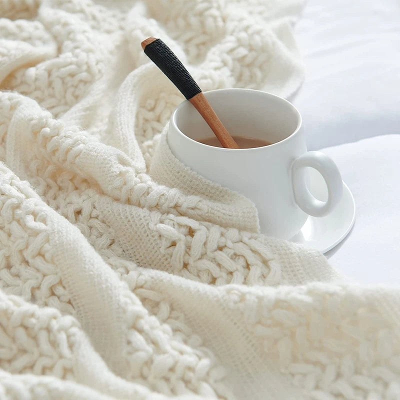 Jeté décorative en maille texturée avec franges