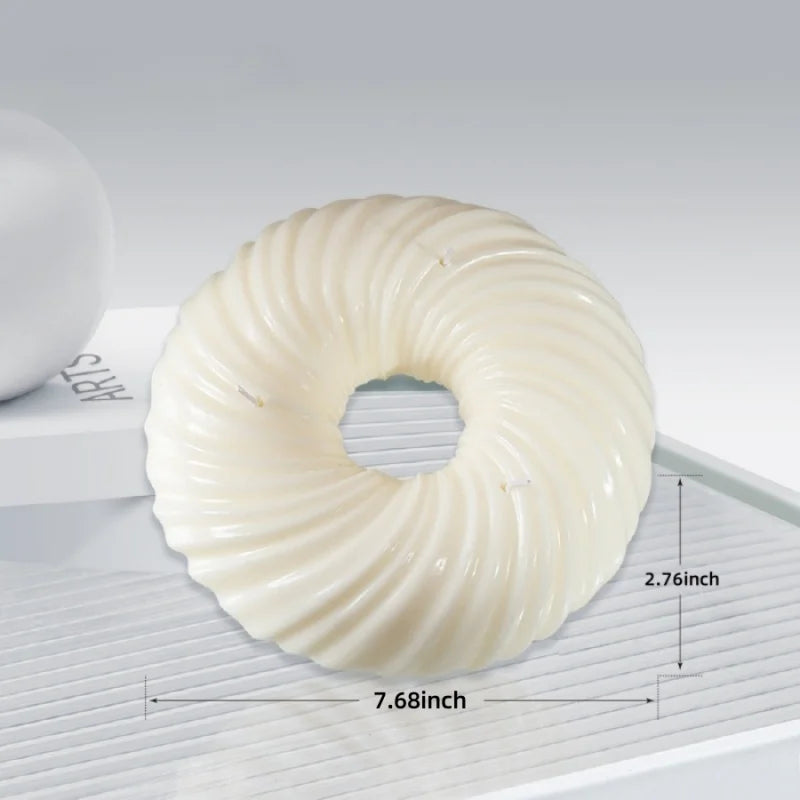 Modern Sculptural Design Soy Wax Decorative Candles